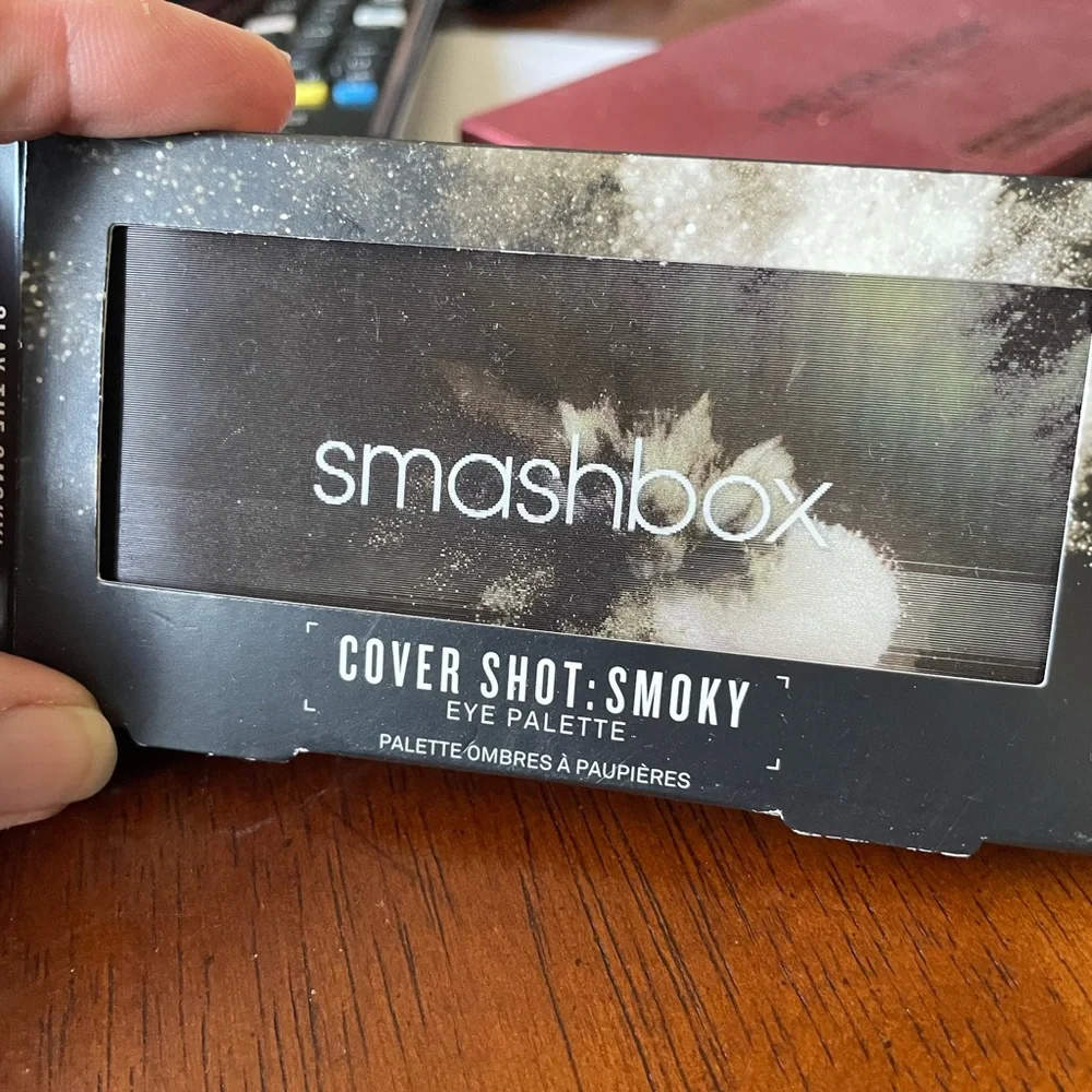 Smashbox Cover Shot Smoky Eyeshadow Palette 8 Shades NEW